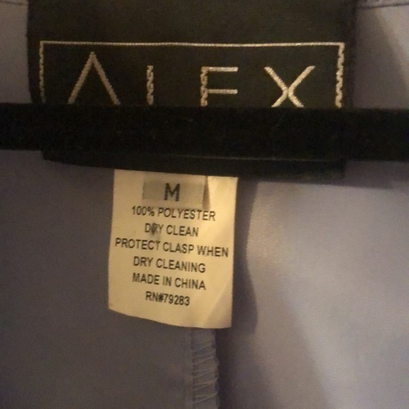 Alex‎ Evenings Dressy blue blouse size M polyester but looks like organza - Picture 7 of 7